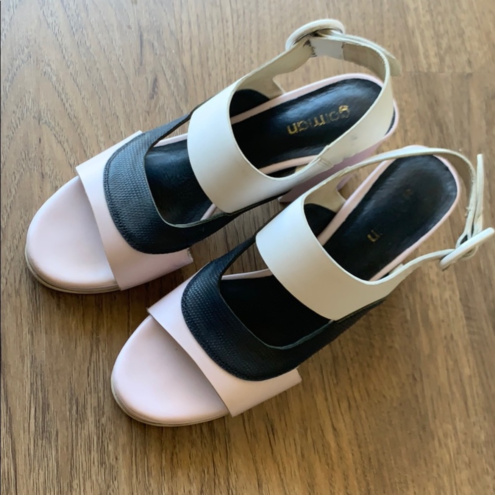 Gorman Lilac Navy White chubby heel sandals size 7